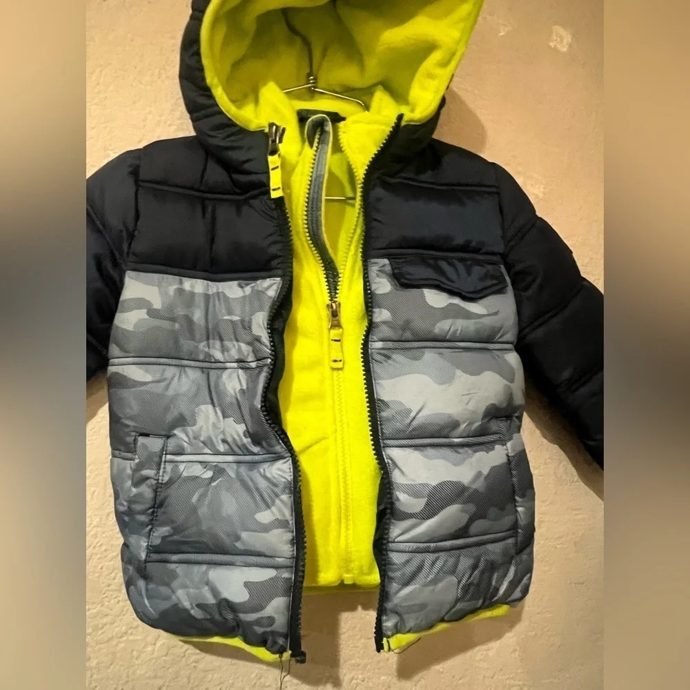 Snozu Kid's Jacket with hoodie - Blue - 3T like new condition super clean